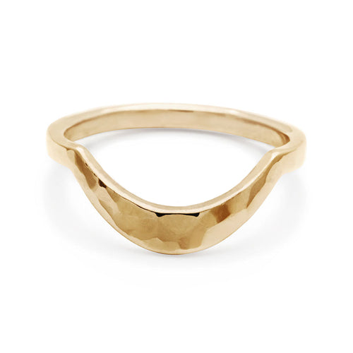 A solid gold tapered band with a hammered finish set in yellow gold., Yellow Gold