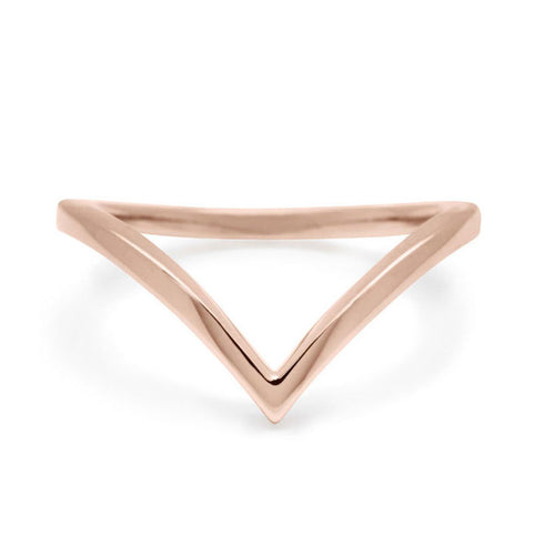 A chrysalis solid gold band set in rose gold., Rose Gold