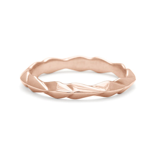 A straight band with leaf like definition set in rose gold., Rose Gold