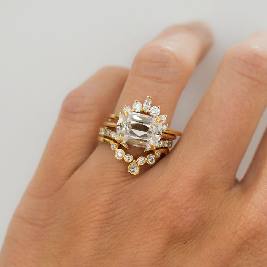 Bezel Rosette Band Suite. Available in Yellow Gold, Rose Gold, White Gold.