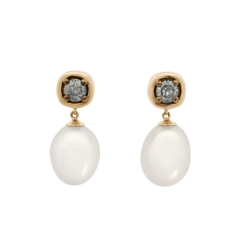 A drop earring with a .25ct round grey diamond and fresh water pearl. Set in 14k yellow gold.