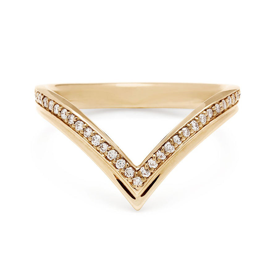 A chrysalis band with white diamonds set in yellow gold., Yellow Gold