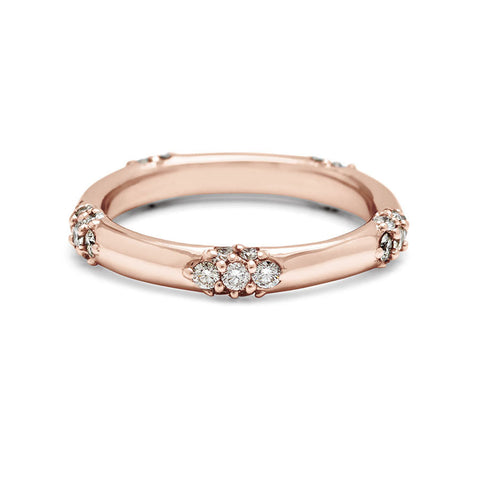 A straight band with 5 clusters white diamond band set in rose gold., Rose Gold 6