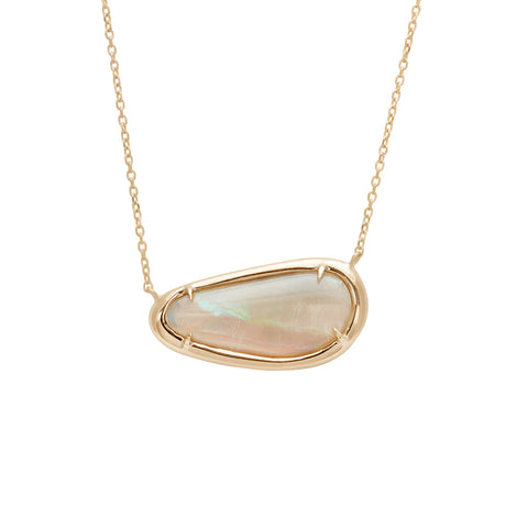 A necklace with an opal set in bezel with claw prongs set in yellow gold on a yellow gold chain.